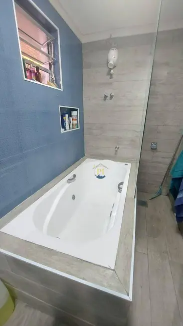 Foto 6 de Casa com 2 quartos à venda, 121m2 em Canto do Forte, Praia Grande - SP