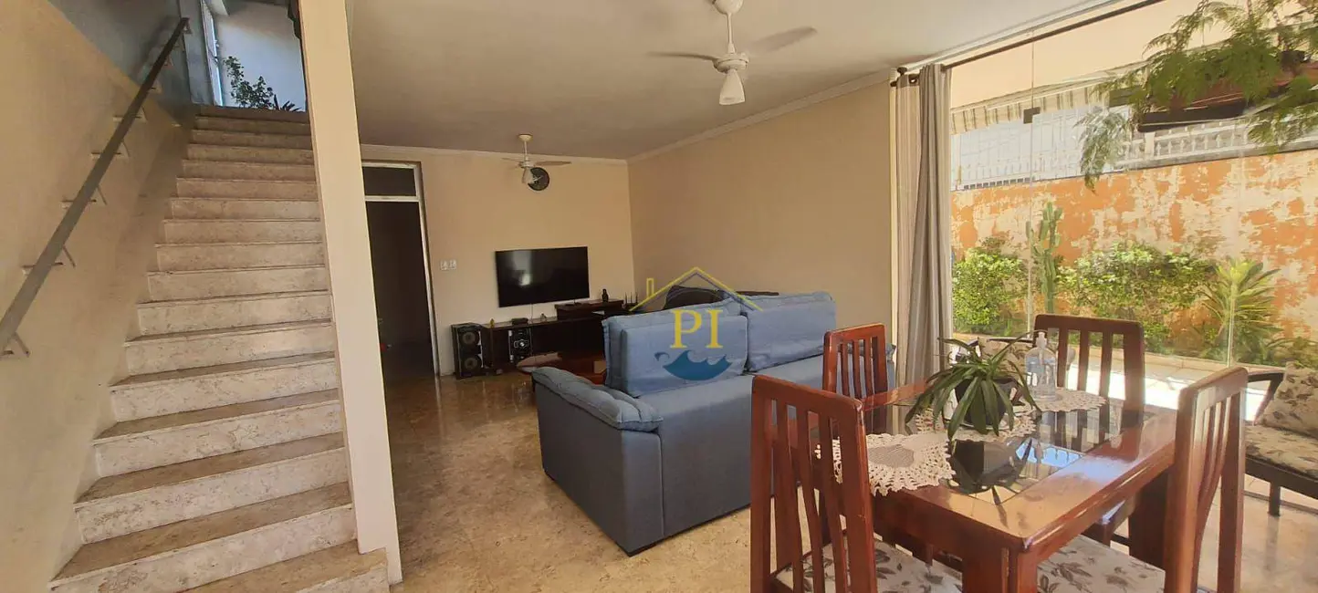 Foto 6 de Sobrado com 4 quartos à venda, 200m2 em Mirim, Praia Grande - SP