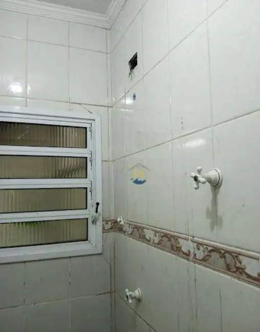 Sobrado com 2 quartos para alugar, 58m2 em Praia Grande - SP - imagem 9 Foto 9 de Sobrado com 2 quartos para alugar, 58m2 em Praia Grande - SP