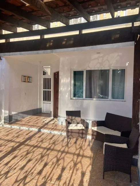 Foto 4 de Sobrado com 3 quartos à venda, 118m2 em Canto do Forte, Praia Grande - SP