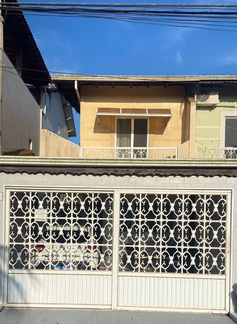 Foto 1 de Sobrado com 3 quartos à venda, 118m2 em Canto do Forte, Praia Grande - SP