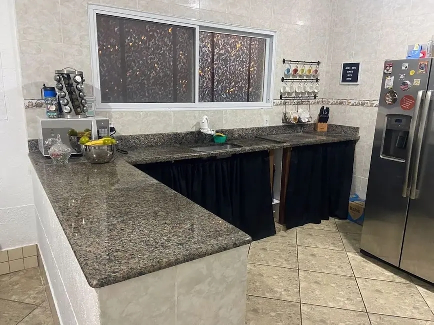 Foto 5 de Sobrado com 3 quartos à venda, 118m2 em Canto do Forte, Praia Grande - SP