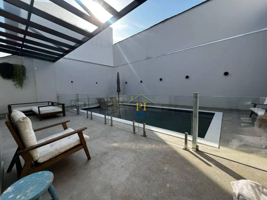Casa com 2 quartos à venda, 360m2 em Canto do Forte, Praia Grande - SP - imagem 9 Foto 9 de Casa com 2 quartos à venda, 360m2 em Canto do Forte, Praia Grande - SP