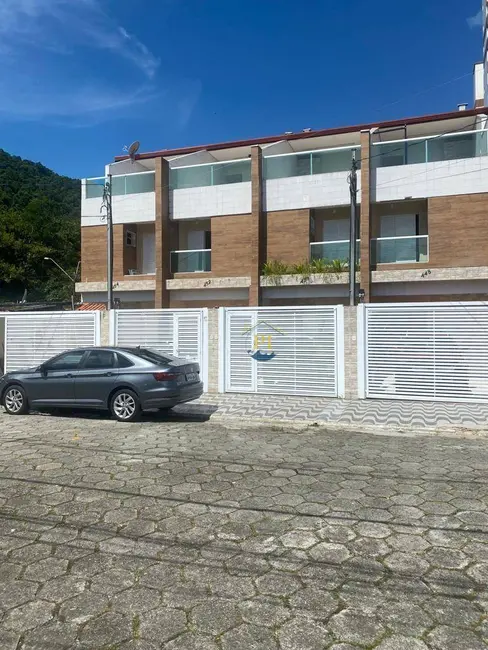 Foto 2 de Sobrado com 3 quartos à venda, 150m2 em Canto do Forte, Praia Grande - SP