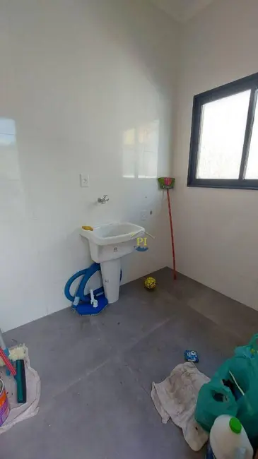 Foto 8 de Casa com 3 quartos à venda, 272m2 em Solemar, Praia Grande - SP