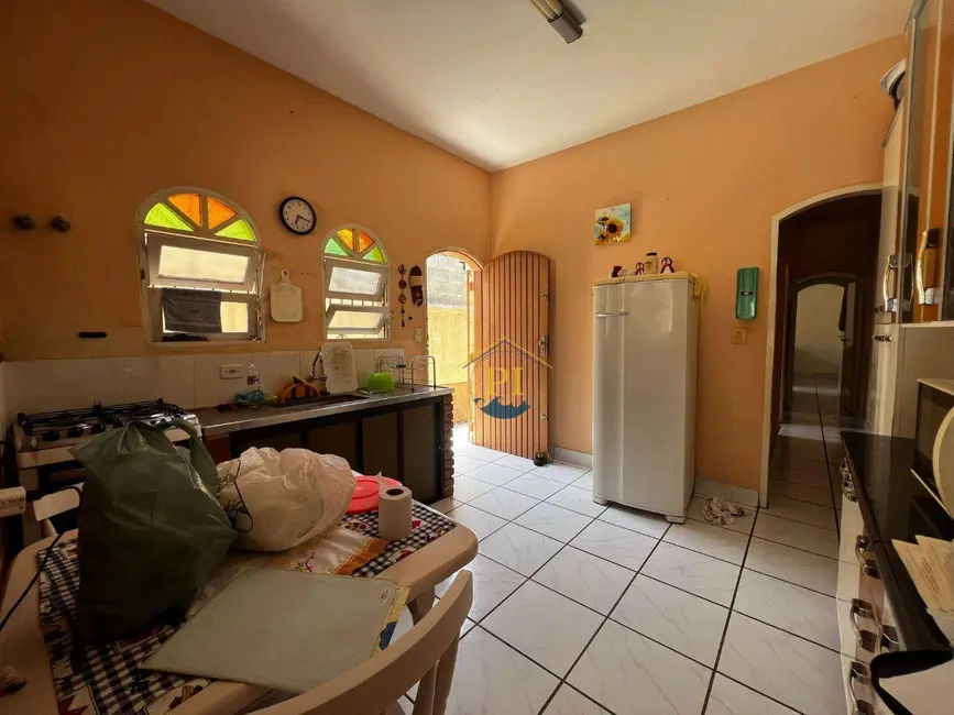 Casa com 2 quartos à venda, 70m2 em Praia Grande - SP - imagem 6 Foto 6 de Casa com 2 quartos à venda, 70m2 em Praia Grande - SP