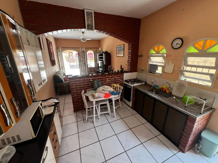 Casa com 2 quartos à venda, 70m2 em Praia Grande - SP - imagem 9 Foto 9 de Casa com 2 quartos à venda, 70m2 em Praia Grande - SP