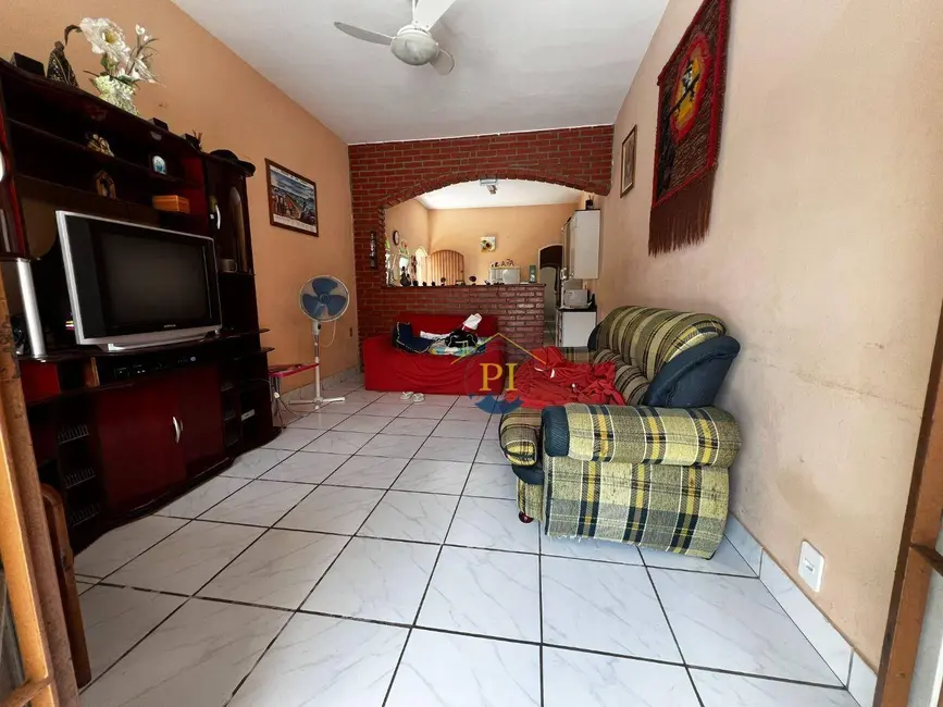 Casa com 2 quartos à venda, 70m2 em Praia Grande - SP - imagem 3 Foto 3 de Casa com 2 quartos à venda, 70m2 em Praia Grande - SP