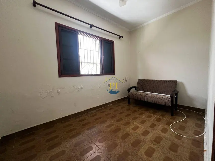 Casa com 3 quartos à venda, 154m2 em Praia Grande - SP - imagem 9 Foto 9 de Casa com 3 quartos à venda, 154m2 em Praia Grande - SP