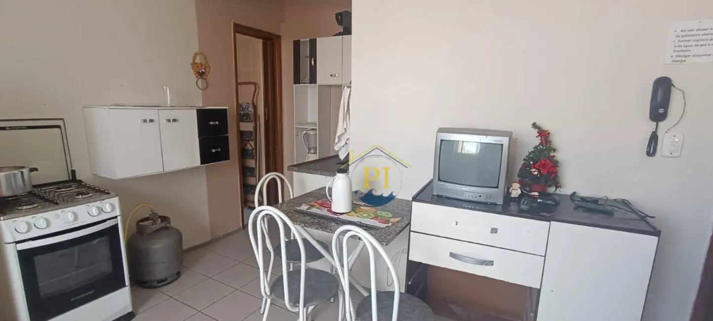 Kitnet com 1 quarto à venda, 30m2 em Mirim, Praia Grande - SP - imagem 2 Foto 2 de Kitnet com 1 quarto à venda, 30m2 em Mirim, Praia Grande - SP