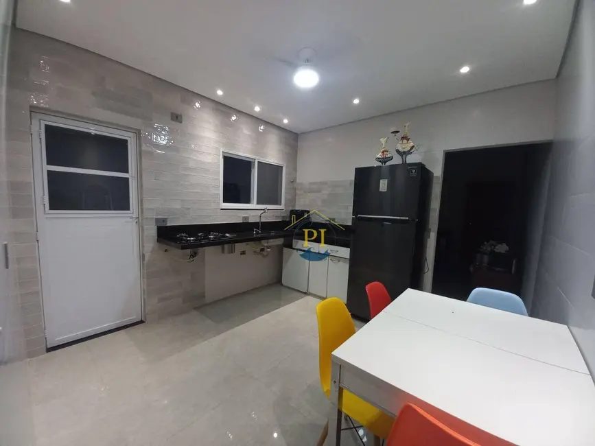Foto 6 de Casa com 2 quartos à venda, 72m2 em Mirim, Praia Grande - SP