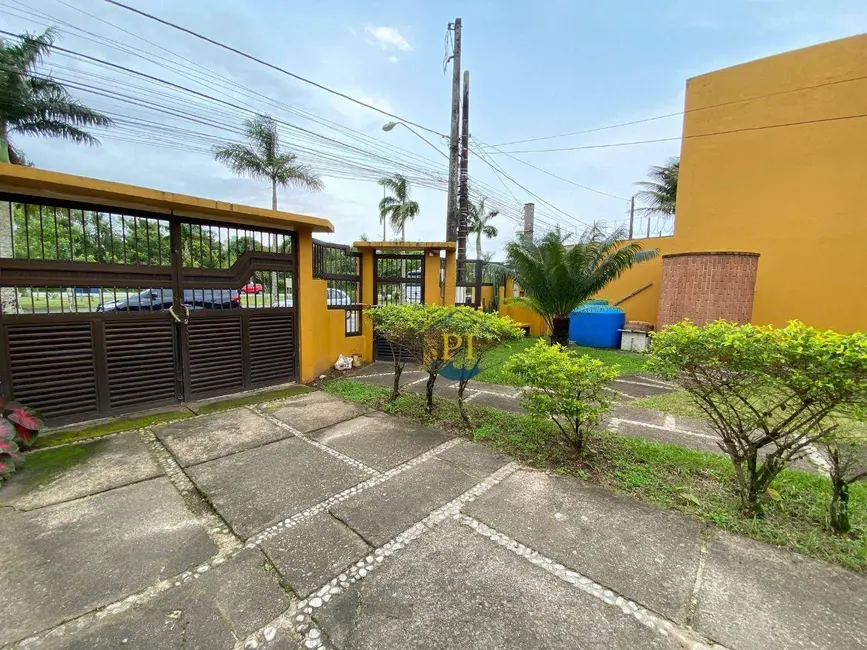 Foto 3 de Casa com 4 quartos à venda, 180m2 em Mirim, Praia Grande - SP