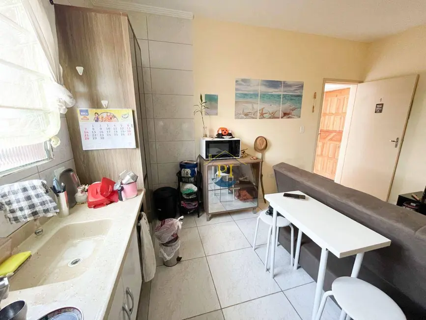 Foto 5 de Casa com 1 quarto à venda, 32m2 em Solemar, Praia Grande - SP