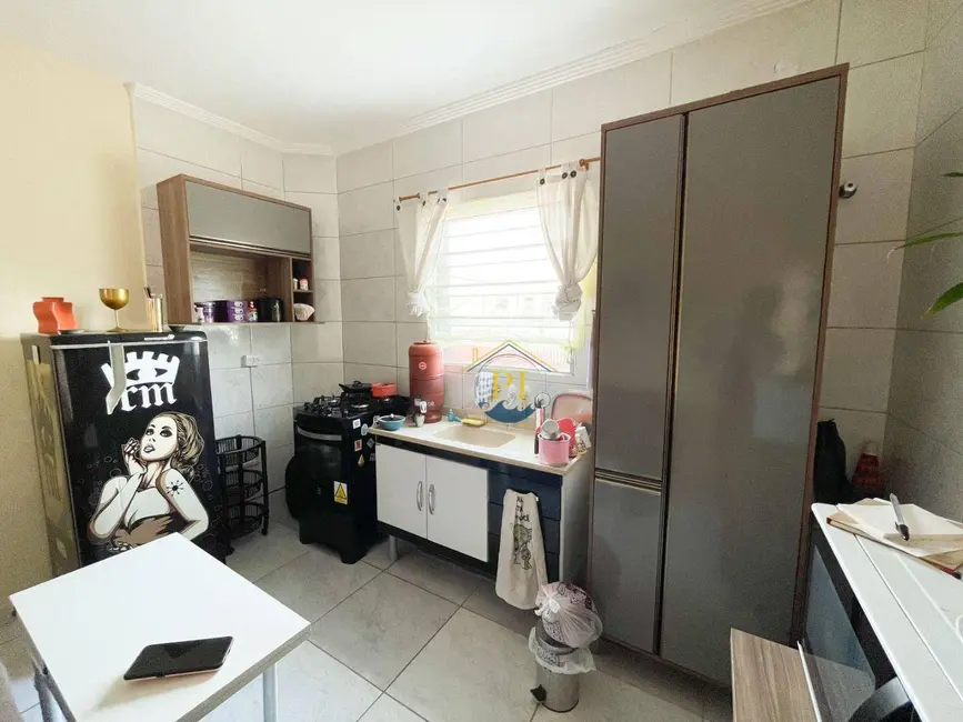 Foto 4 de Casa com 1 quarto à venda, 32m2 em Solemar, Praia Grande - SP