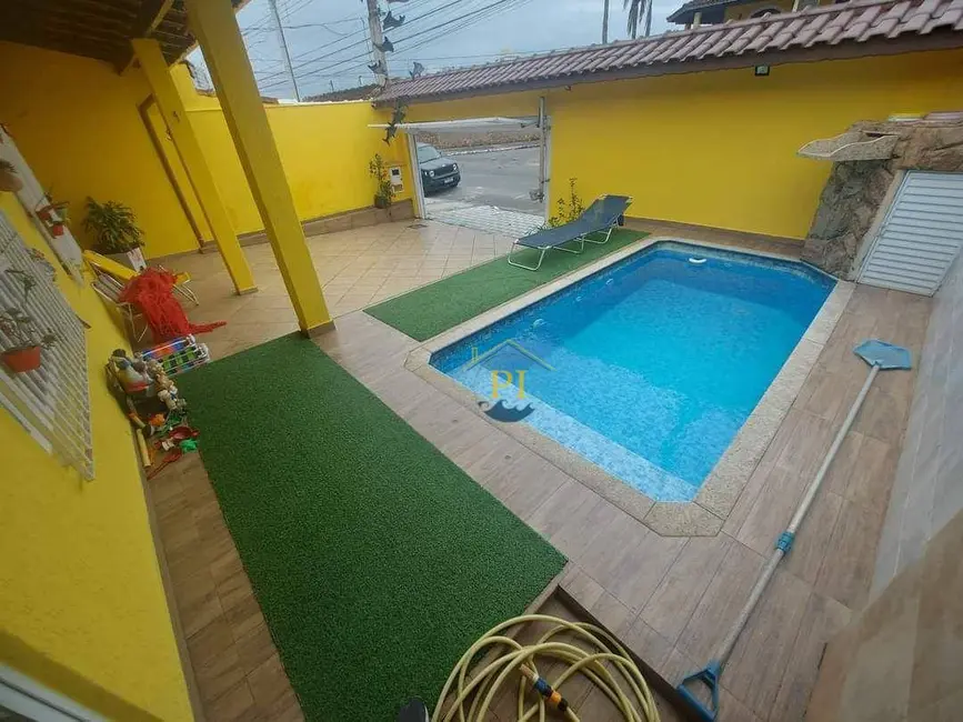Foto 1 de Casa com 3 quartos à venda, 250m2 em Praia Grande - SP