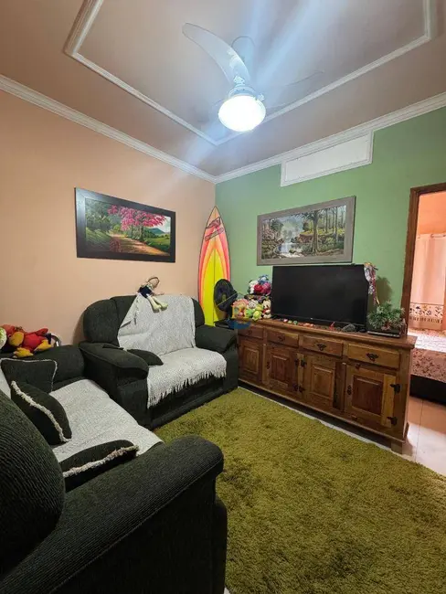Kitnet com 1 quarto à venda, 37m2 em Praia Grande - SP - imagem 1 Foto 1 de Kitnet com 1 quarto à venda, 37m2 em Praia Grande - SP