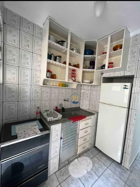 Kitnet com 1 quarto à venda, 36m2 em Maracanã, Praia Grande - SP - imagem 5 Foto 5 de Kitnet com 1 quarto à venda, 36m2 em Maracanã, Praia Grande - SP