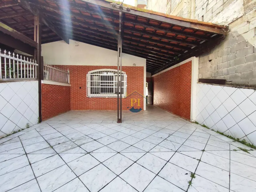 Casa com 3 quartos à venda, 106m2 em Praia Grande - SP - imagem 2 Foto 2 de Casa com 3 quartos à venda, 106m2 em Praia Grande - SP