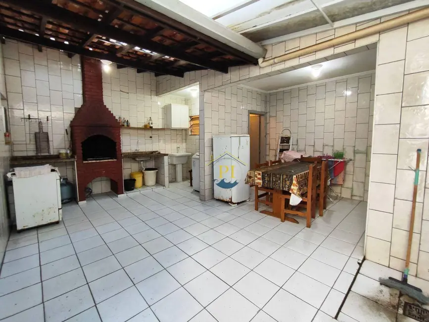 Casa com 3 quartos à venda, 106m2 em Praia Grande - SP - imagem 9 Foto 9 de Casa com 3 quartos à venda, 106m2 em Praia Grande - SP