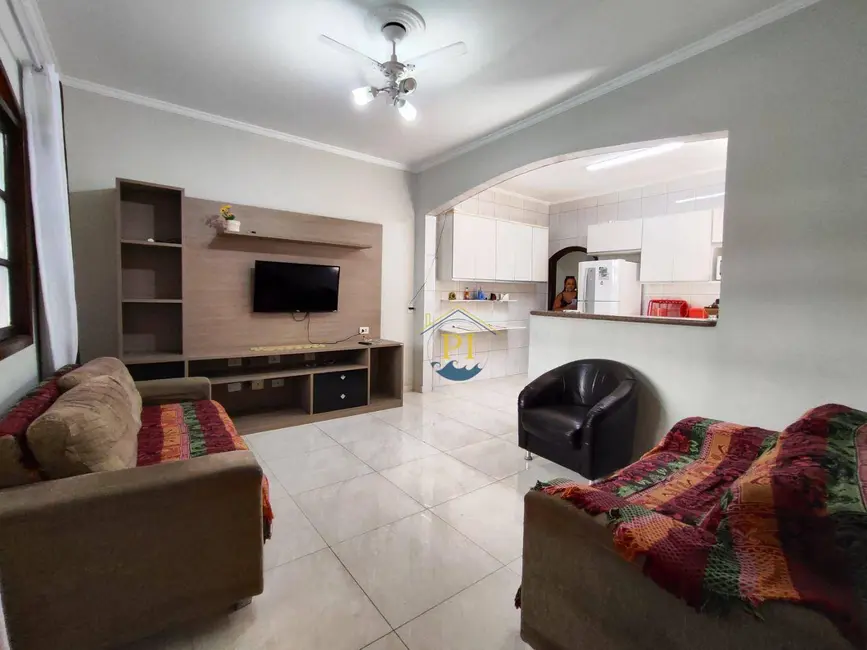 Casa com 3 quartos à venda, 106m2 em Praia Grande - SP - imagem 1 Foto 1 de Casa com 3 quartos à venda, 106m2 em Praia Grande - SP