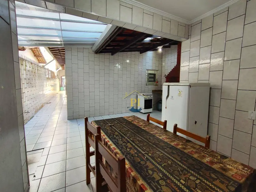 Casa com 3 quartos à venda, 106m2 em Praia Grande - SP - imagem 8 Foto 8 de Casa com 3 quartos à venda, 106m2 em Praia Grande - SP