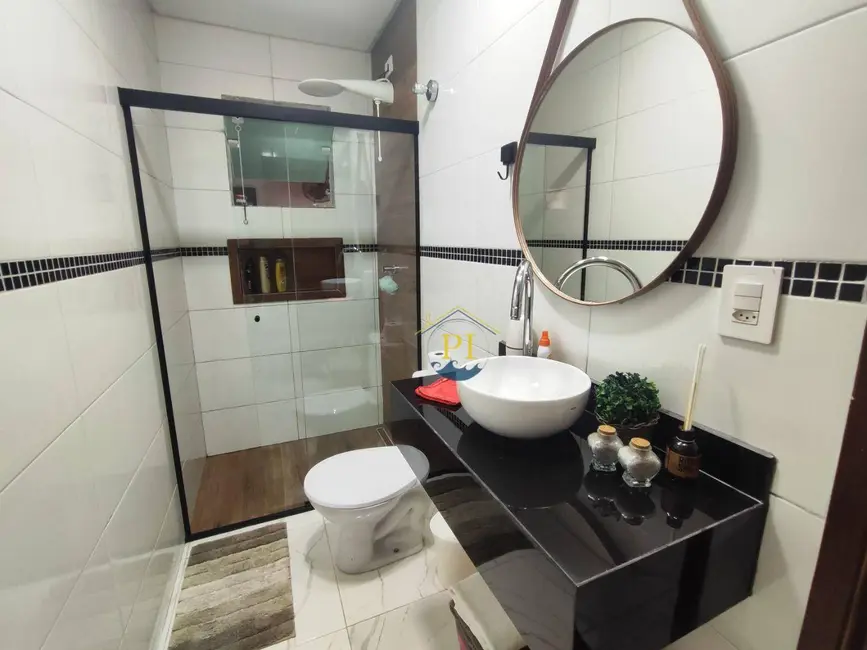 Foto 7 de Casa com 3 quartos à venda, 135m2 em Maracanã, Praia Grande - SP