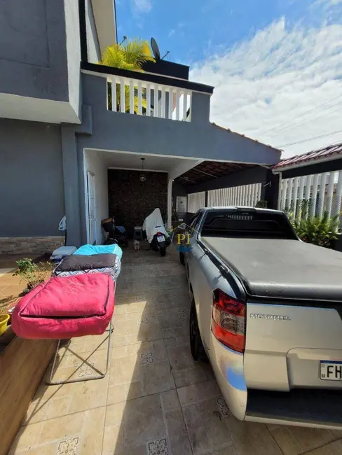 Foto 3 de Casa com 3 quartos à venda, 123m2 em Praia Grande - SP