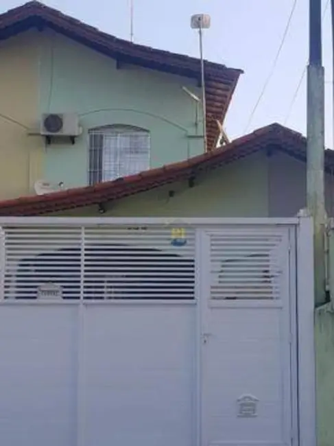 Casa com 2 quartos à venda, 83m2 em Praia Grande - SP - imagem 1 Foto 1 de Casa com 2 quartos à venda, 83m2 em Praia Grande - SP