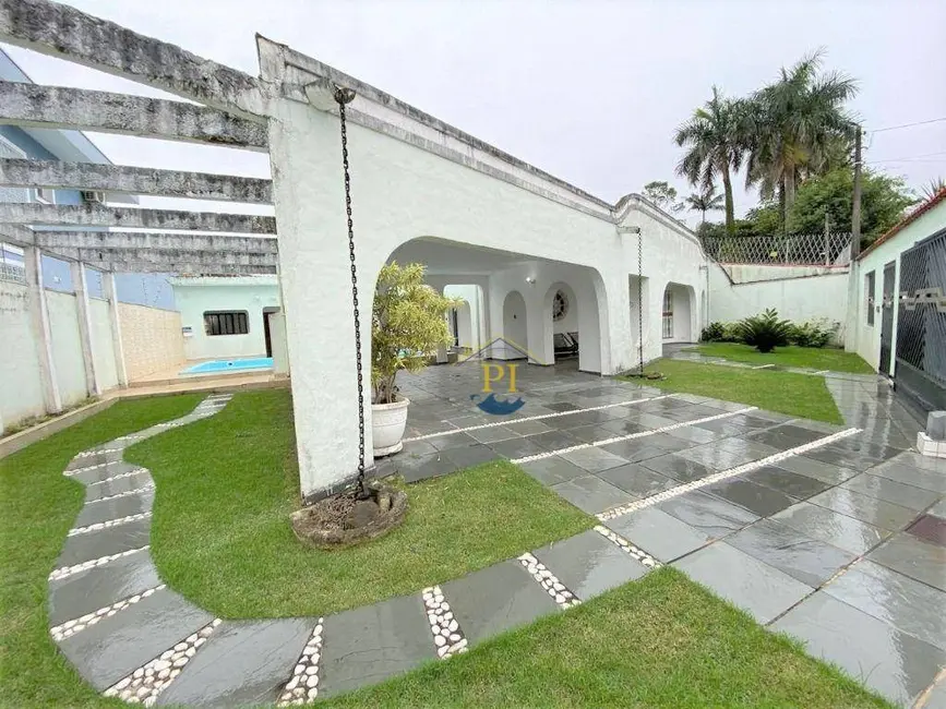 Foto 1 de Casa com 5 quartos à venda, 372m2 em Solemar, Praia Grande - SP