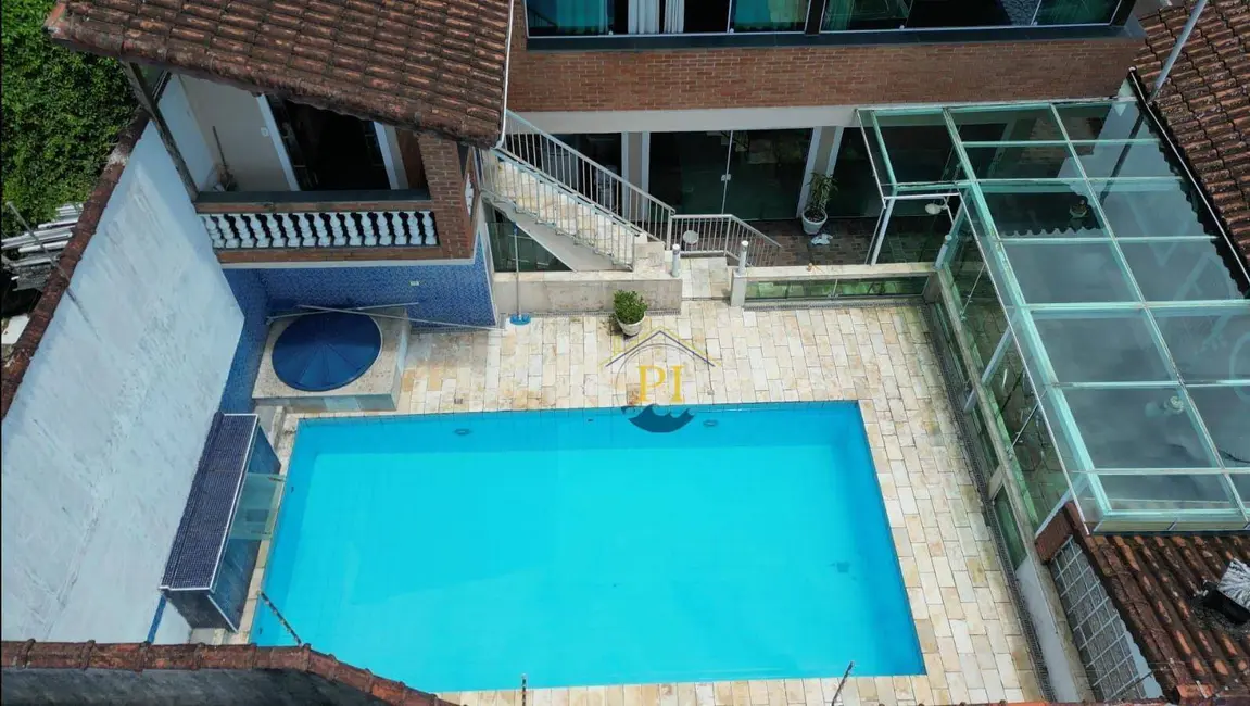 Foto 1 de Casa com 3 quartos à venda, 390m2 em Solemar, Praia Grande - SP