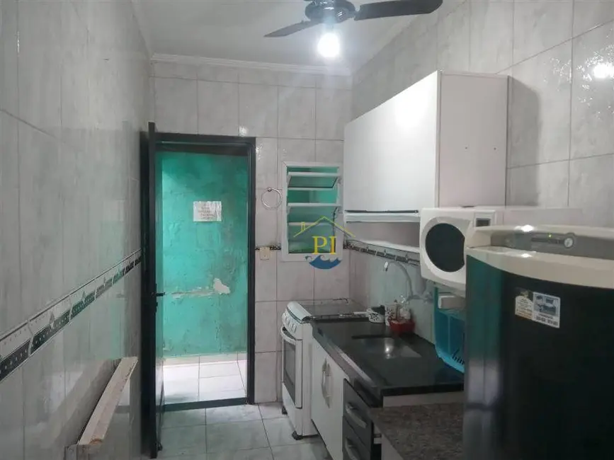 Foto 4 de Casa de Condomínio com 1 quarto à venda, 48m2 em Aviação, Praia Grande - SP