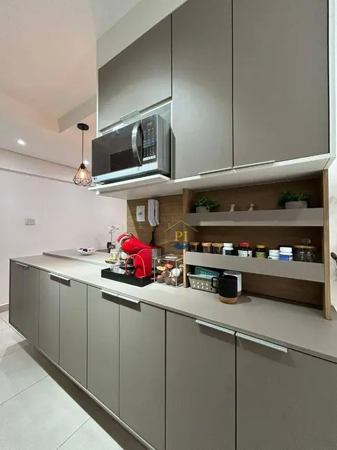 Foto 8 de Apartamento com 2 quartos à venda, 63m2 em Praia Grande - SP