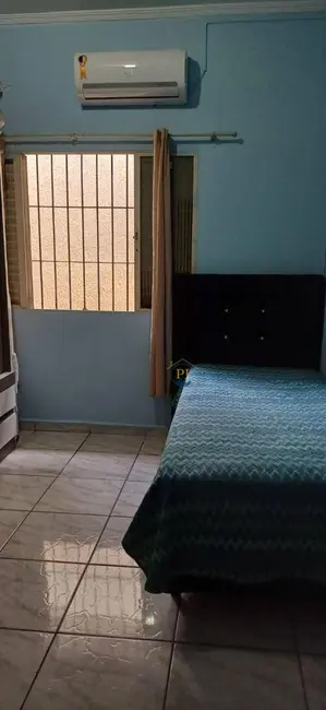 Foto 9 de Casa com 3 quartos à venda, 170m2 em Praia Grande - SP