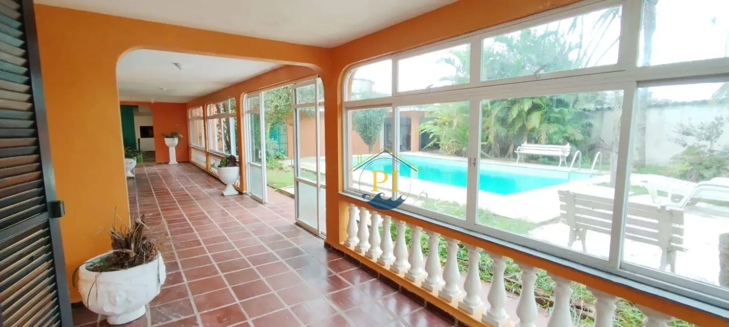 Foto 2 de Casa com 3 quartos à venda, 456m2 em Solemar, Praia Grande - SP