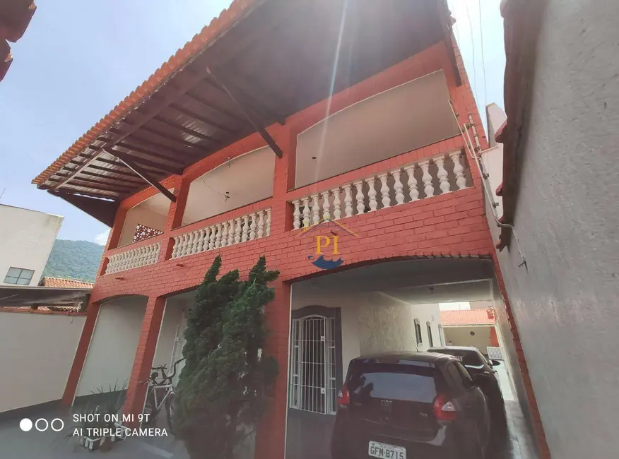 Foto 6 de Sobrado com 3 quartos à venda, 380m2 em Solemar, Praia Grande - SP