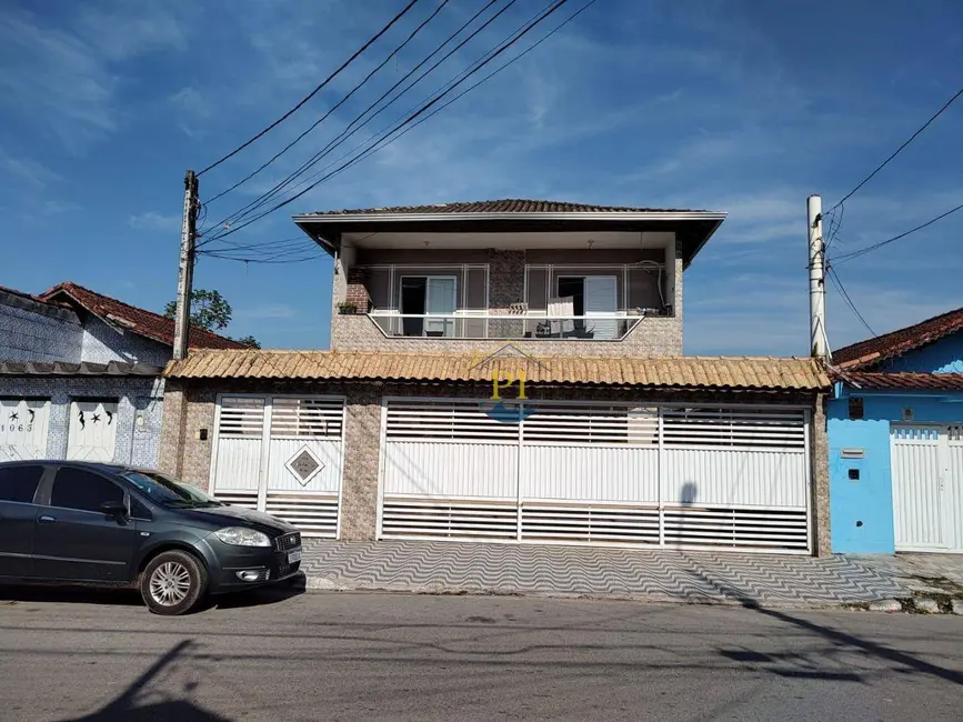 Foto 1 de Casa de Condomínio com 2 quartos à venda, 52m2 em Praia Grande - SP