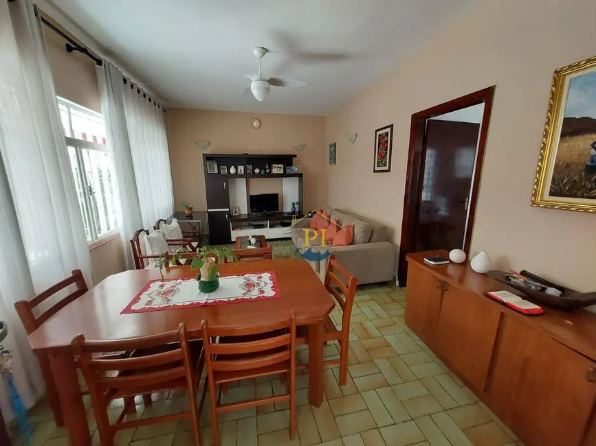 Foto 3 de Casa com 3 quartos à venda, 129m2 em Solemar, Praia Grande - SP