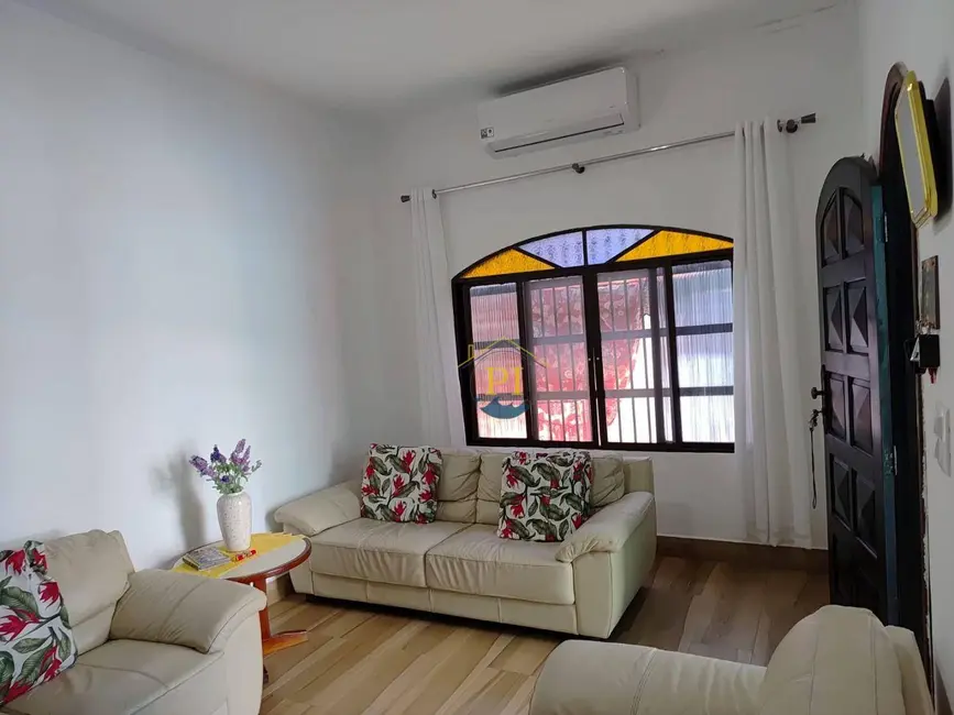 Casa com 3 quartos à venda em Praia Grande - SP - imagem 5 Foto 5 de Casa com 3 quartos à venda em Praia Grande - SP