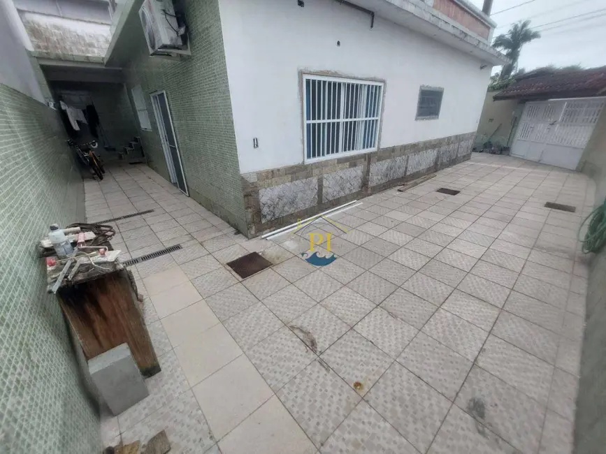 Foto 2 de Casa com 2 quartos à venda, 214m2 em Praia Grande - SP