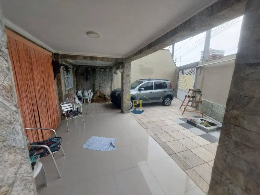 Foto 4 de Casa com 2 quartos à venda, 214m2 em Praia Grande - SP