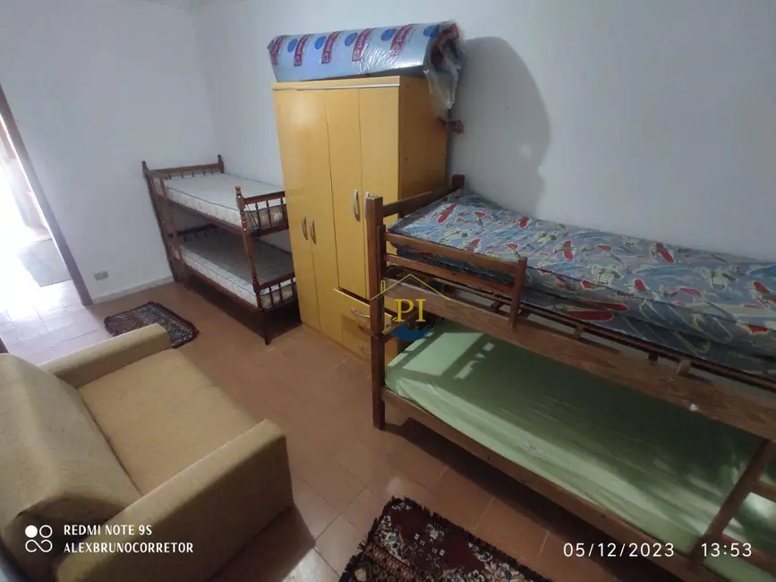 Foto 4 de Casa com 2 quartos à venda, 139m2 em Praia Grande - SP