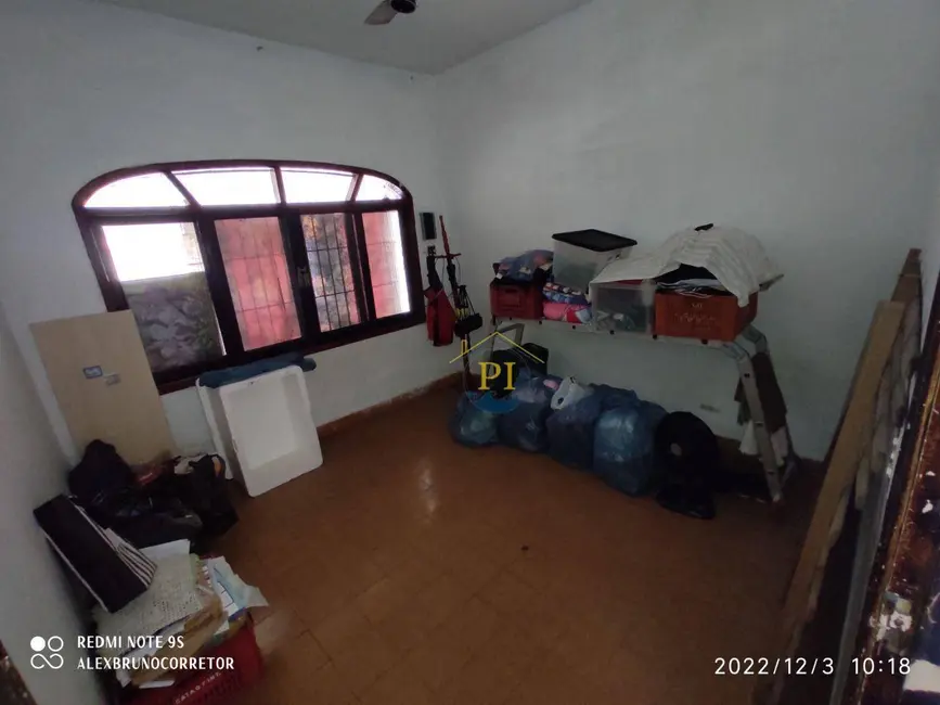 Foto 2 de Casa com 2 quartos à venda, 130m2 em Maracanã, Praia Grande - SP