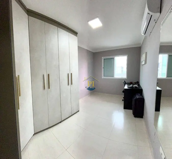 Foto 5 de Apartamento com 2 quartos à venda, 176m2 em Praia Grande - SP