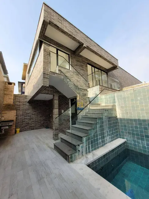 Foto 9 de Sobrado com 3 quartos à venda, 230m2 em Embaré, Santos - SP