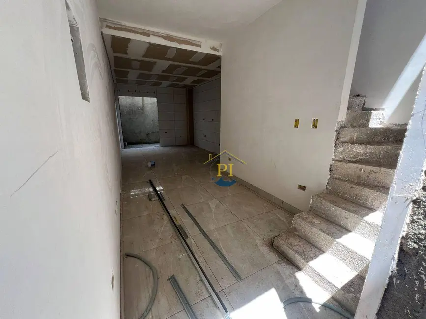 Foto 1 de Casa de Condomínio com 2 quartos à venda, 62m2 em Praia Grande - SP
