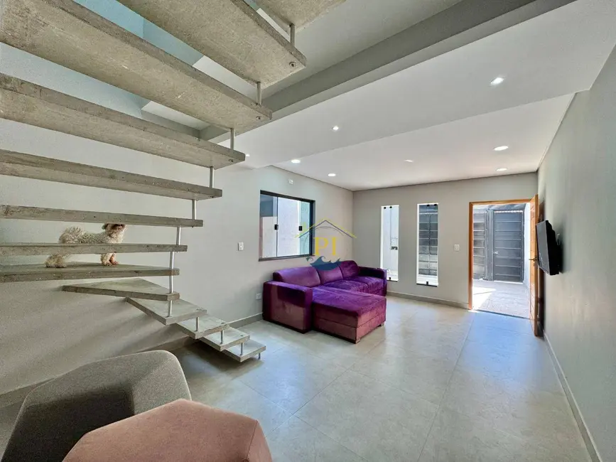 Foto 4 de Sobrado com 3 quartos à venda, 160m2 em Aviação, Praia Grande - SP