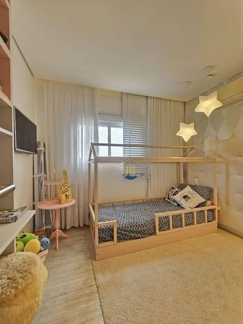 Foto 5 de Apartamento com 4 quartos à venda, 214m2 em Canto do Forte, Praia Grande - SP