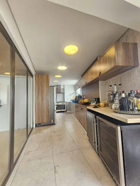 Foto 9 de Apartamento com 4 quartos à venda, 214m2 em Canto do Forte, Praia Grande - SP