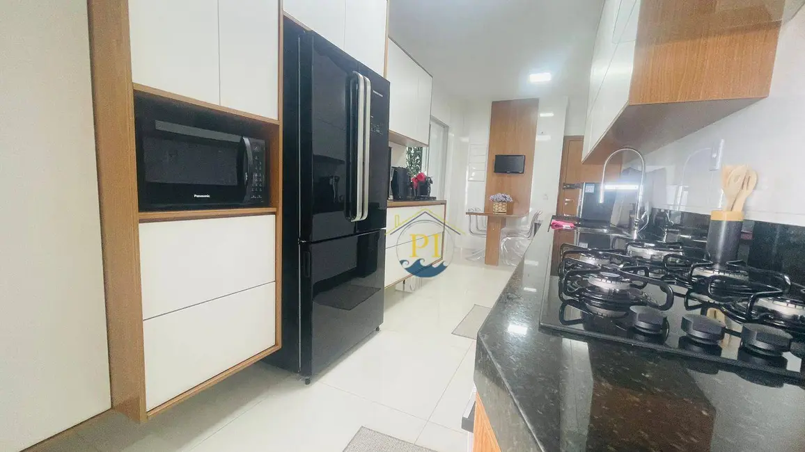 Apartamento com 3 quartos à venda, 250m2 em Canto do Forte, Praia Grande - SP - imagem 5 Foto 5 de Apartamento com 3 quartos à venda, 250m2 em Canto do Forte, Praia Grande - SP