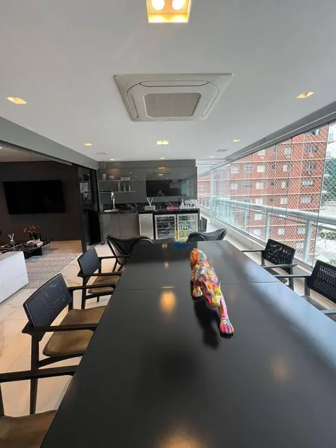 Apartamento com 4 quartos à venda, 250m2 em Canto do Forte, Praia Grande - SP - imagem 4 Foto 4 de Apartamento com 4 quartos à venda, 250m2 em Canto do Forte, Praia Grande - SP